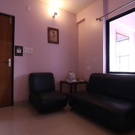 Hotel Rajawas Dibrugarh Dış mekan fotoğraf