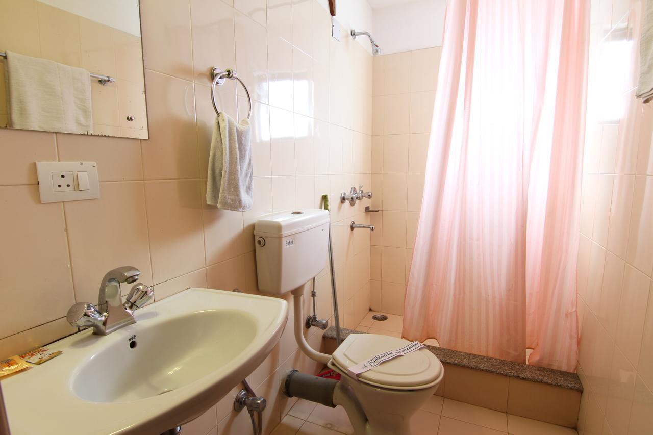 Hotel Rajawas Dibrugarh Dış mekan fotoğraf